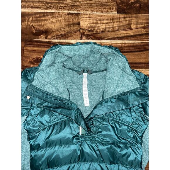 LULULEMON Women’s Activewear Goose Down Half Zip Jacket Sz 6 - Picture 4 of 8